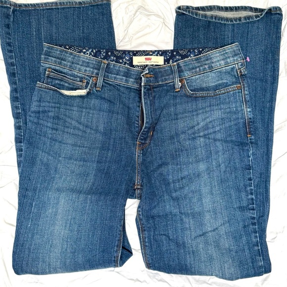 Levi’s 525 - Picture 1 of 5
